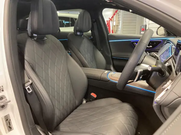 Mercedes-Benz E-Class Wagon E300 Exclusive AMG Line Package (ISG) MP202502 New Car Warranty (Mercedes Care) Inherited AMG Line Head-Up Display Leather Seats Perfume Atomizer Panoramic Sunroof Burmester Sound Front/Rear Genuine Drive Recorder Seat Ventilator (Opalite White) — photo 8