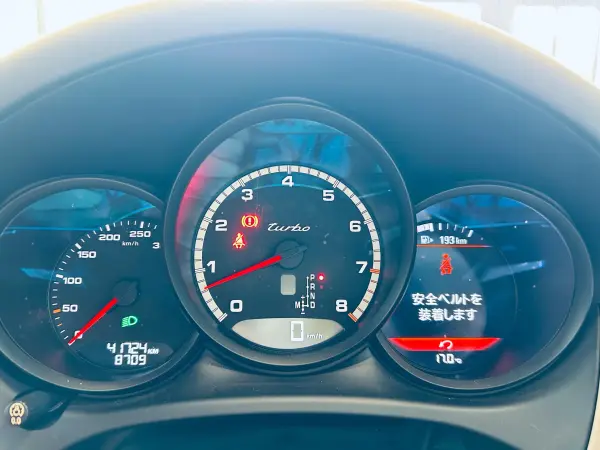 2018 Porsche Macan — photo 3 | Tuminion Kenya