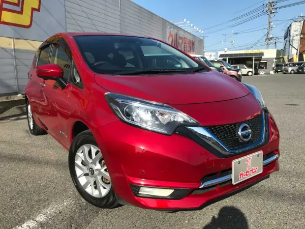2020 Nissan Note — photo 2