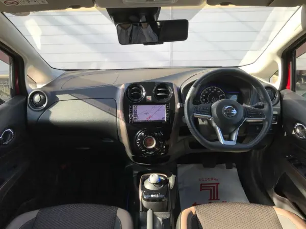 Nissan Note 1.2 e-POWER Medalist — photo 7