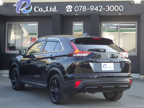 2024 Mitsubishi Eclipse Cross — photo 2