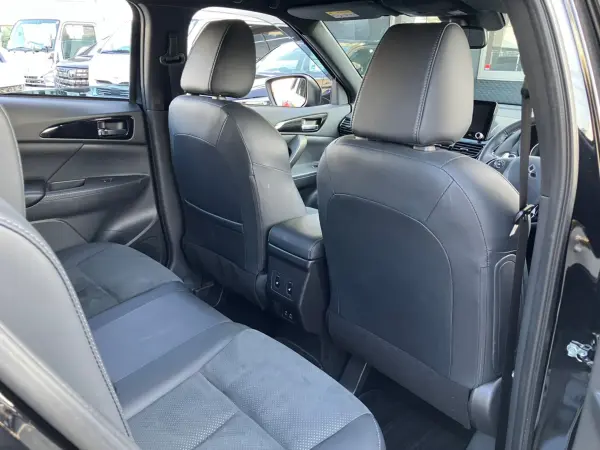 Mitsubishi Eclipse Cross 1.5 Black Edition — photo 9