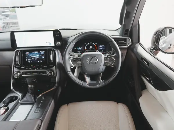 Lexus LX600 4WD White Leather Seats Sunroof Genuine 12.3-inch Memory Navigation Full Seg D Interior M One Owner Genuine 22AW Air Seats Seat Heater Collision Mitigation LKA BSM AHB Radar C Roof Rails Front Rear Dashcam (Graphite Black Glass Flake) — photo 9