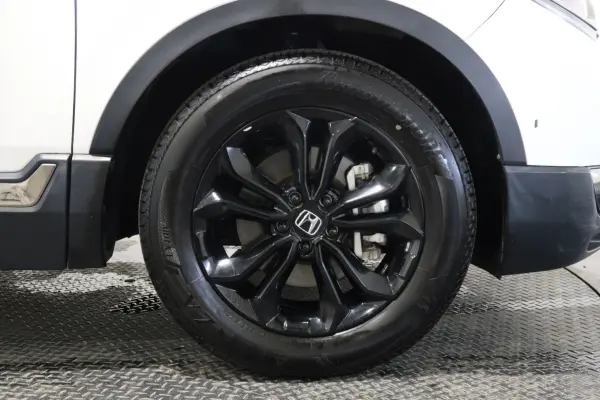 2022 Honda Cr-v — photo 8 | Tuminion Kenya