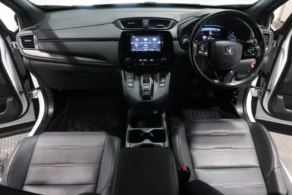 2022 Honda Cr-v — photo 2 | Tuminion Kenya