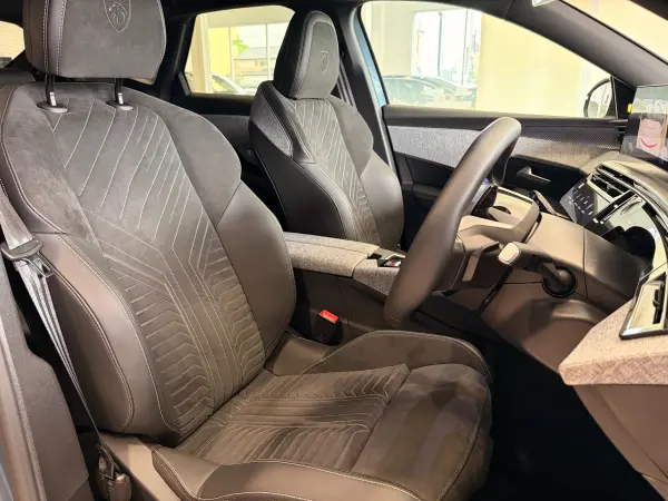 Peugeot 3008 GT Alcantara Package Hybrid — photo 7