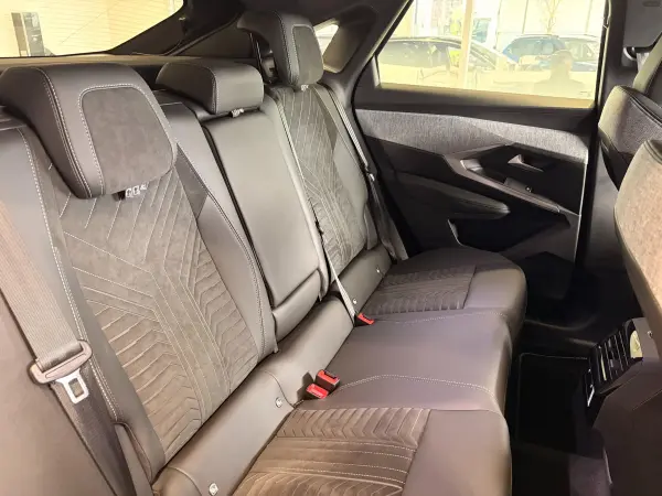 Peugeot 3008 GT Alcantara Package Hybrid — photo 8