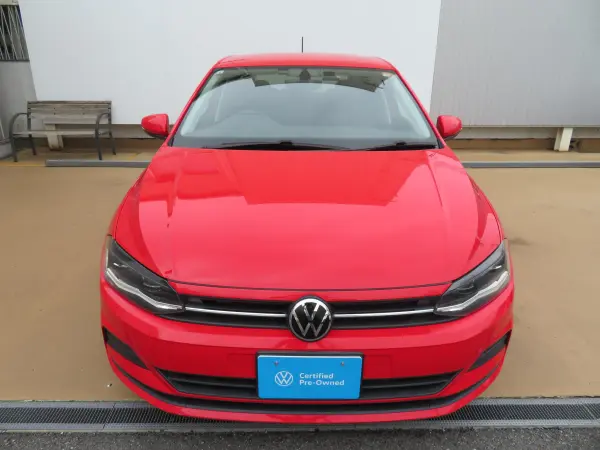 Volkswagen Polo TSI Comfortline One Owner DiscoverMedia App-Connect (Apple CarPlay, Android Auto) LED Light Keyless Entry Bluetooth Hands-Free Pre-Crash Brake System Auto Light Rain Sensor R15 Alloy Wheels Rear Camera (Flash Red) — photo 7