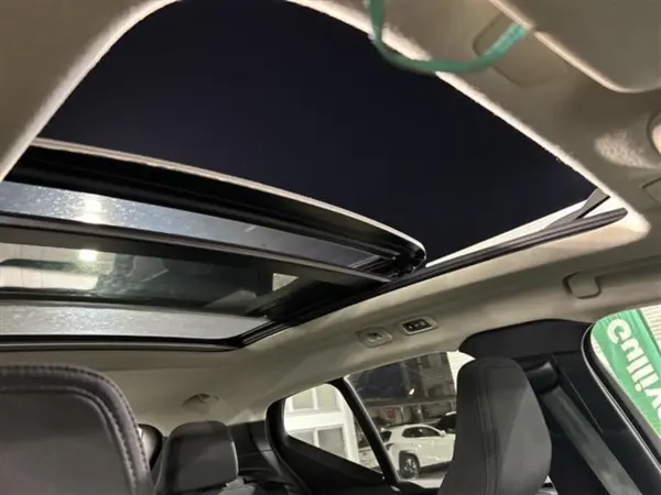 Volvo XC40 B4 Momentum — photo 7