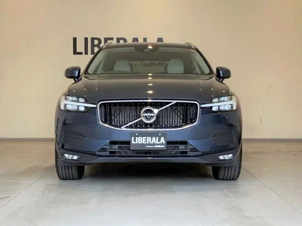 Volvo XC60 B5 AWD Momentum 4WD — photo 9