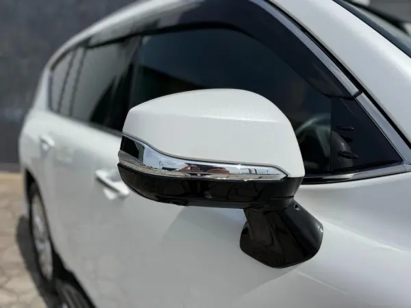 2023 Lexus Lx — photo 3