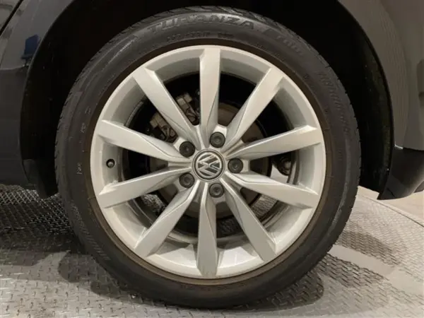2019 Volkswagen Golf — photo 9 | Tuminion Kenya