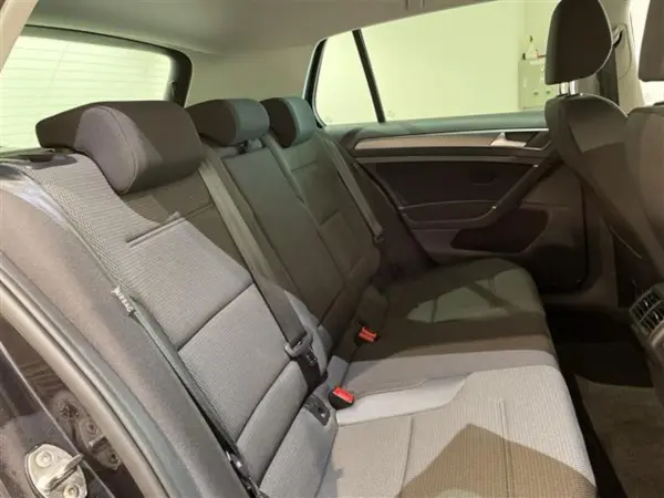 2019 Volkswagen Golf — photo 2 | Tuminion Kenya