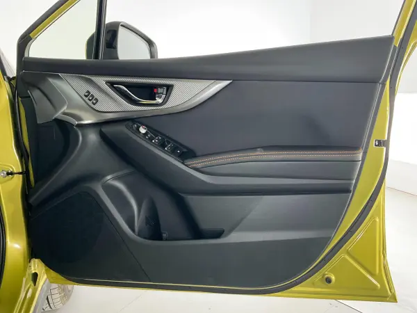 Subaru XV 2.0e-S EyeSight 4WD ES Core Technology/ES Safety Plus/Steering-linked LED Head/Adaptive Driving Beam/Clear View Pack/P Seats/Seat Position Memory/Panasonic Built-in Navi/Full Seg/Blu-ray Playback/Geniune Dashcam (Plasma Yellow Pearl) — photo 9