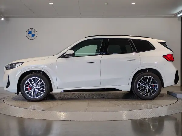 2023 Bmw X1 — photo 3