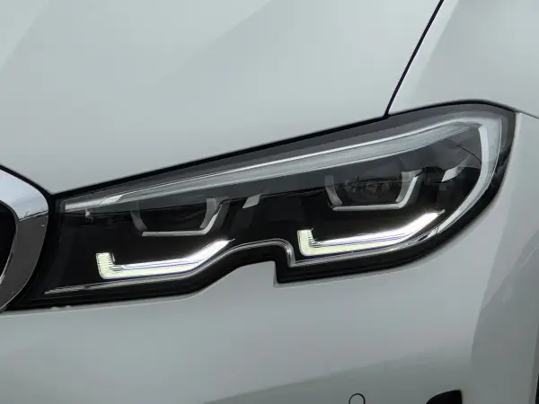 2019 Bmw 3 Series — photo 2