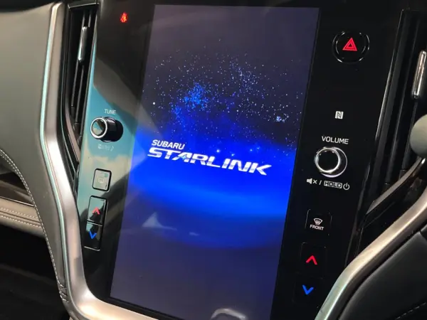 2024 Subaru Legacy Outback — photo 3 | Tuminion Kenya