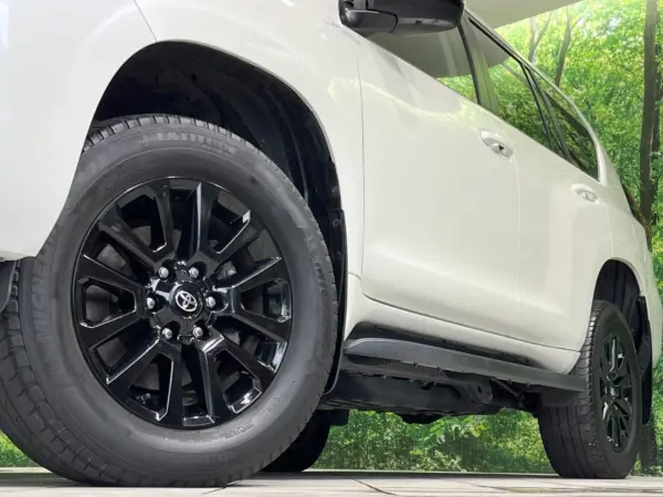 2022 Toyota Landcruiser Prado — photo 9 | Tuminion Kenya