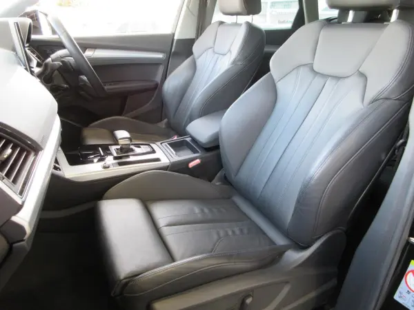 Audi Q5 40 TDI Quattro Advanced Diesel Turbo 4WD One Owner Leather Package Plus Package Surround View Camera Adaptive Cruise Control Apple CarPlay (Mythos Black Metallic) — photo 9