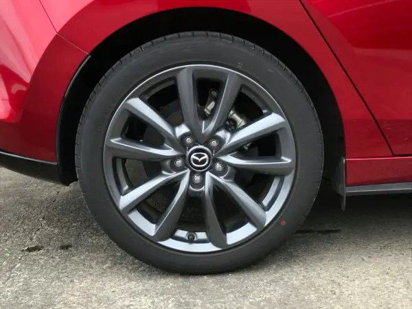 Mazda Mazda3 Fastback 2.0 20S Proactive Touring Selection — photo 9