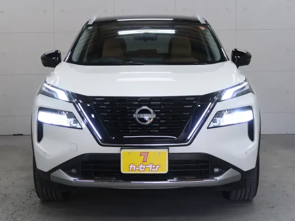 Nissan X-Trail 1.5 G e-4ORCE 4WD One Owner Sunroof Leather Seats BOSE Speakers ProPILOT Genuine Navigation Around View Monitor Digital Inner Mirror Front/Rear Seat Heaters Power Tailgate Drive Recorder ETC2.0 (Brilliant White Pearl/Super Black) — photo 8