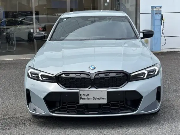 2024 Bmw 3 Series — photo 8 | Tuminion Kenya