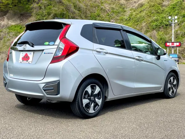2016 Honda Fit — photo 2 | Tuminion Kenya