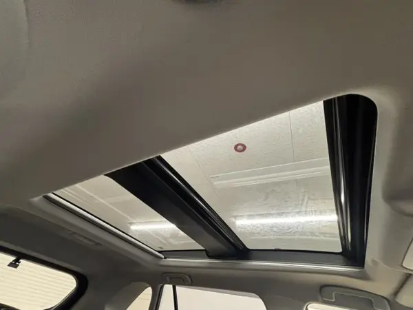 2022 Toyota  Rav4 — photo 7 | Tuminion Kenya