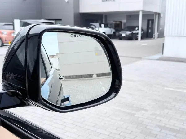 Land Rover Range Rover HSE 3.0L D350 Standard Wheelbase Diesel Turbo 4WD Certified Used Car 1 Owner Diesel Non-Smoking Vehicle Electric Side Step Sunroof Seat Massage & Cooler & Heater Head-Up Display Digital Inner Mirror Hands-Free Power Tailgate (Santorini Black (Metallic)) — photo 8