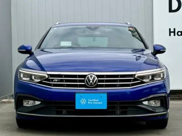 2021 Volkswagen Passat — photo 3
