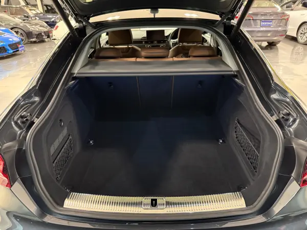 Audi A5 Sportback 35 TDI Advanced 2024y Authorized Dealer Car Luxury Package Manufacturer Warranty Brown Leather Seats Power Seats & Seat Heaters Genuine Navigation Digital TV ETC (Gray) — photo 7