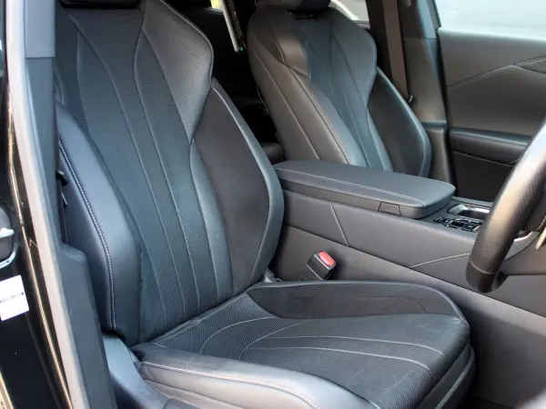 2023 Lexus Rx — photo 8 | Tuminion Kenya
