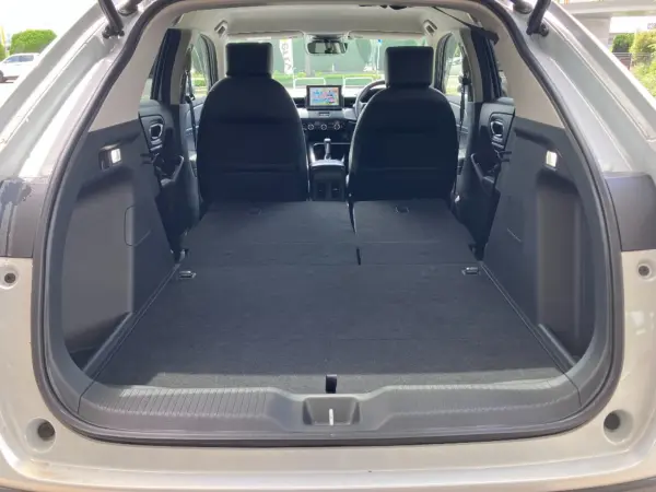 2022 Honda Vezel — photo 9 | Tuminion Kenya