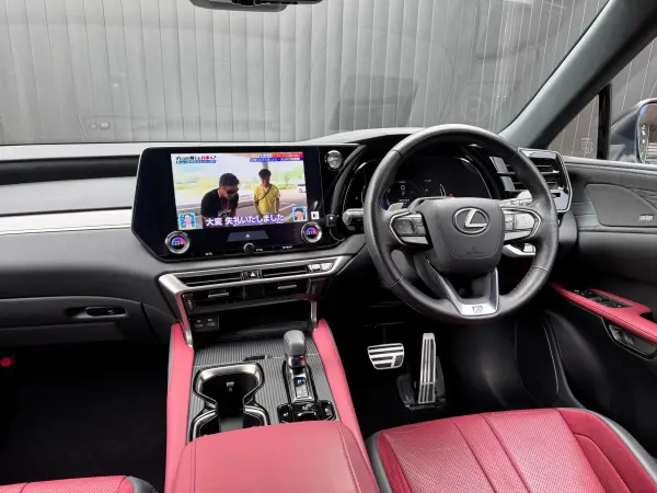 Lexus RX 500h F Sport Performance 4WD TRD Aero Kit Mark Levinson Radiant Heater Panoramic Roof Digital Inner Mirror Orange Calipers Built-in Dashcam 14-inch Connected Navigation Lexus Teammate Advanced Park Red Leather Interior — photo 8