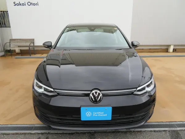 Volkswagen Golf eTSI Active One Owner DiscoverPro App-Connect (Apple CarPlay Android Auto) Technology Package (Dynamic Cornering Light Dynamic Light Assist FR Corner Sensor IQ Light Dynamic Turn Indicator) (Deep Black Pearl Effect) — photo 7