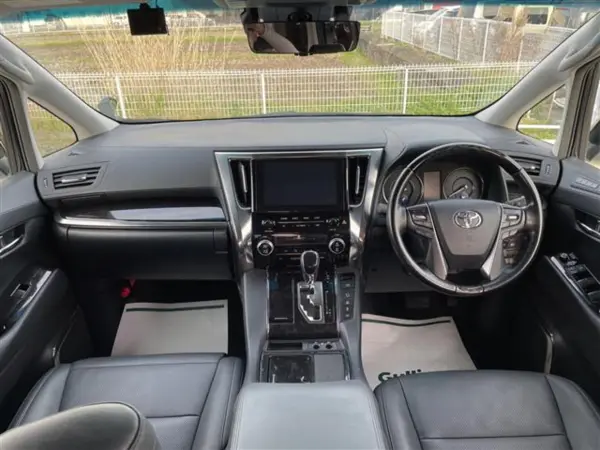 2022 Toyota Alphard — photo 2 | Tuminion Kenya