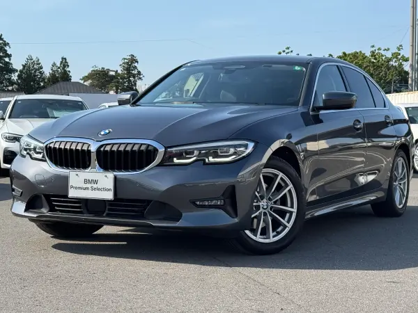 BMW 3 Series 320i Highline PKG Plus PKG Black Leather Power Seat Seat Heater Aftermarket Full-Seg TV Touch Panel Navigation Rear Camera Wireless Charging Bluetooth ETC2.0 17-inch AW Active Cruise Control Driving Assist Non-Smoking (Mineral Grey Metallic)