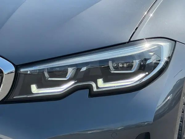 2019 Bmw 3 Series — photo 2