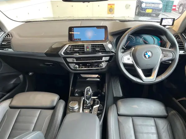 2021 Bmw X3 — photo 2