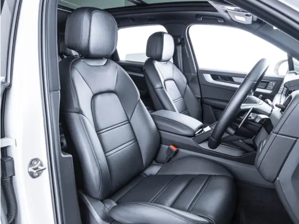 2024 Porsche Cayenne — photo 7 | Tuminion Kenya