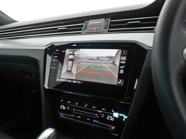 Volkswagen Passat Variant TDI R-Line Diesel Turbo — photo 9