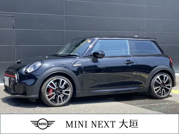 2023 Mini Cooper — photo 1