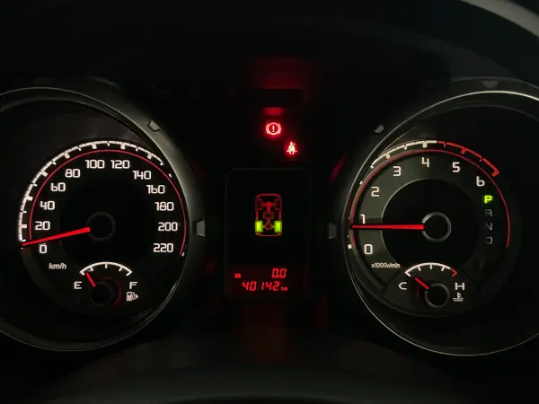 2015 Mitsubishi Pajero — photo 7 | Tuminion Kenya