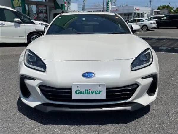 Subaru BRZ 2.4 S One Owner / Carrozzeria 9-inch Memory Navi / Full Seg DVD Playable Bluetooth / Backup Camera / ETC / HKS Muffler / Stock Muffler Included / Cruise Control / Stability Control / Spare Key / Warranty / Manual (Crystal White Pearl) — photo 8