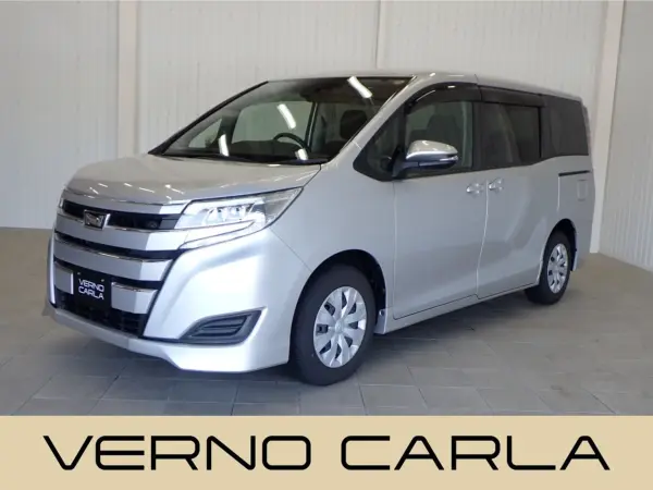 Toyota Noah 2.0 X