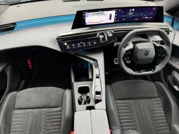 2025 Peugeot 3008 — photo 3