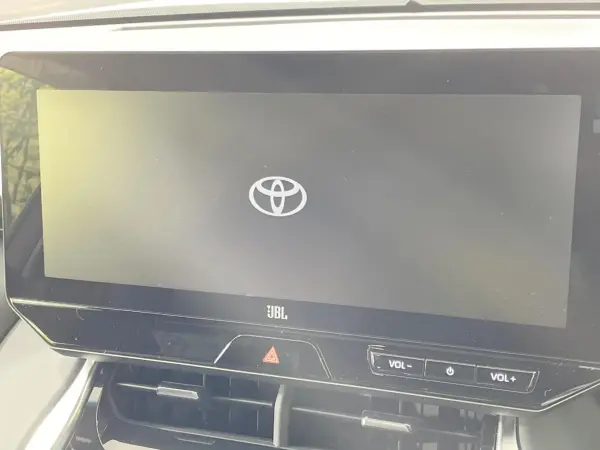 Toyota Harrier 2.5 Hybrid E-Four Z Leather Package 4WD — photo 7