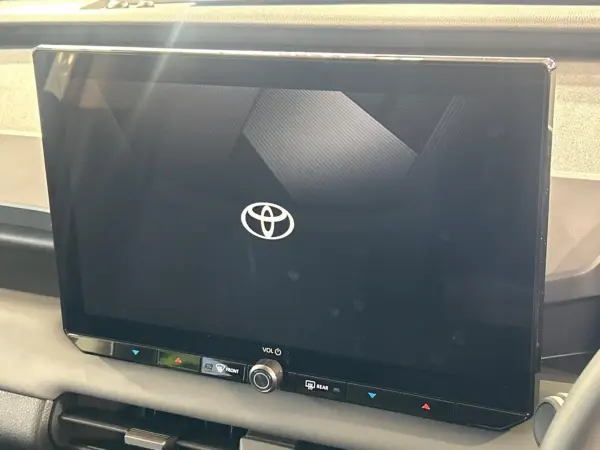 Toyota RAV4 2.5 Z E-Four 4WD Non-Smoking/Sunroof/12.9-inch Display/360 Camera/Blind Spot Monitor/Digital Inner Mirror/Radar Cruise Control/Pre-Collision System/Power Back Door/ETC (Platinum White Pearl Mica) — photo 7