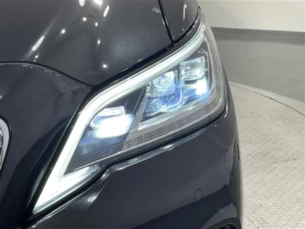 Toyota Crown Hybrid 2.5 G — photo 9