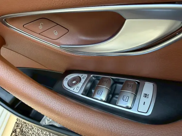 2019 Mercedes E Class — photo 7 | Tuminion Kenya